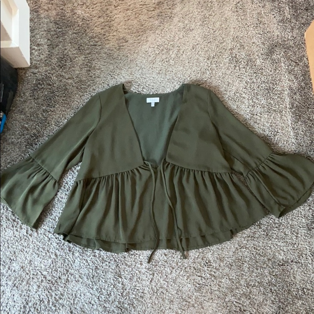 Hunter green top